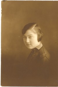 Unknown Woman- Photo in with Broida and Green Family Pictures
