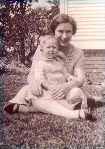Edith Roberts McMurray with Son, about 1924.