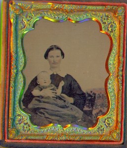 Unknown woman and child tintype from Helbling and Springstein picture collection
