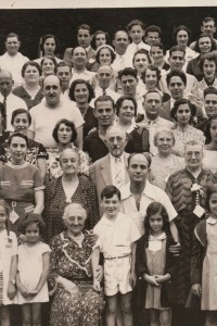 Fourth Annual Broida Family Reunion, July 11, 1937. Youngstown, Ohio. #5B