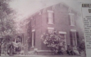 Home of Henry Edwin Aiken and his second wife Lizzie Schmink. The young woman and man may be William Hanford Aiken and his wife Dora J. Russell. A family picture provided by a kind collaborator, DB.