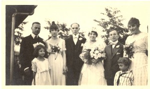 Wedding portrait of Lucy M. Shatzke and Theodore "Dave" Broida, 20 Aug 1916.
