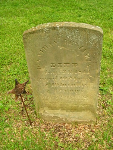 Headstone of Jonathan Benjamin (1738-1841) in Old Colony Burial Ground, Granville, Licking County, Ohio, with permission of photographer.