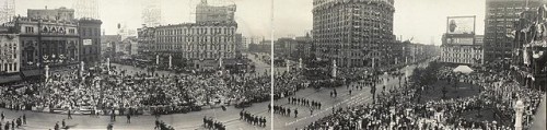 1914 G.A.R. Parade in Detroit, Michigan, via Wikipedia. Public domain- Library of Congress.
