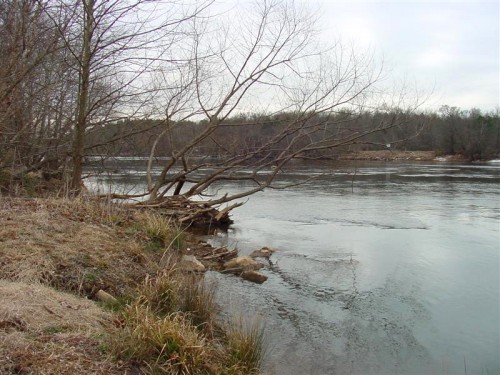 The Broad River, near Blacksburg, Cherokee Co., South Carolina, upriver from Union County, SC. Via Wikimedia Commons, public domain.