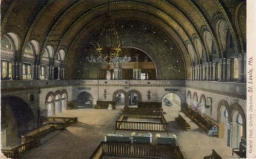 1909 Postcard of the Grand Hall of Union Station in St. Louis, Missouri. 